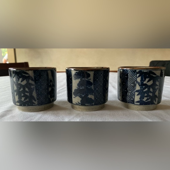Japanese Tea Cups Set of 3 - Picture 4 of 10